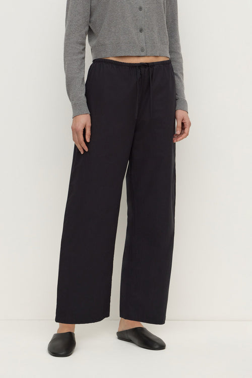 Cotton Barrel Leg Pant