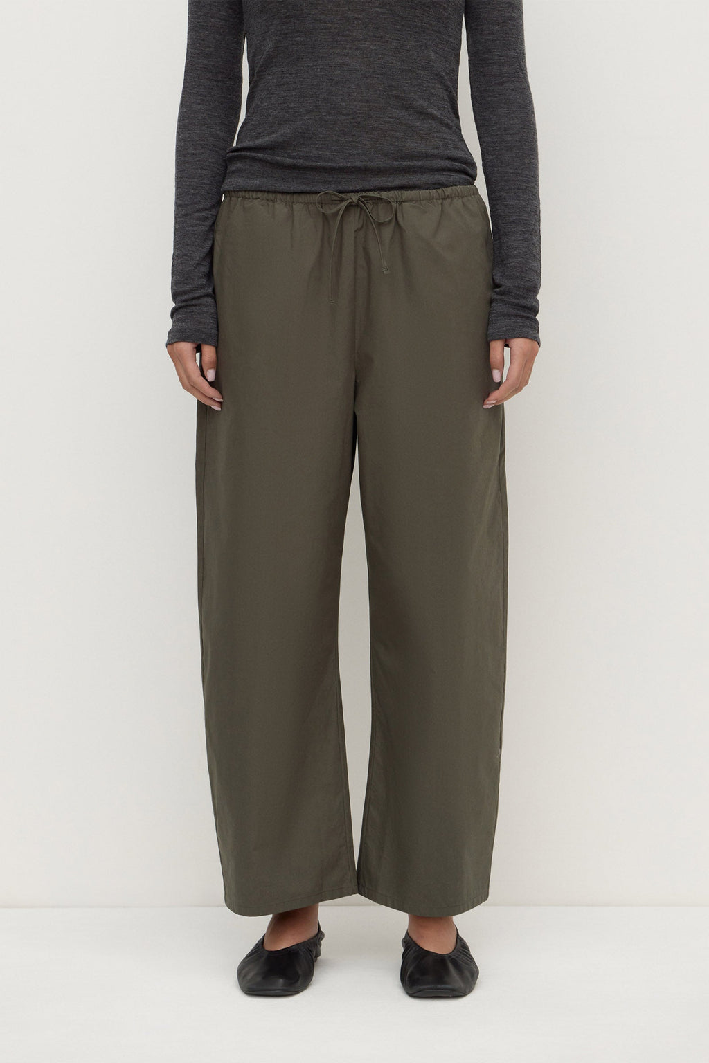 Cotton Barrel Leg Pant