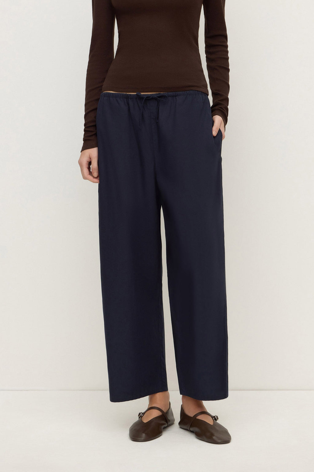 Cotton Barrel Leg Pant
