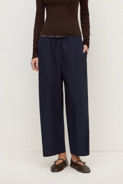 Cotton Barrel Leg Pant