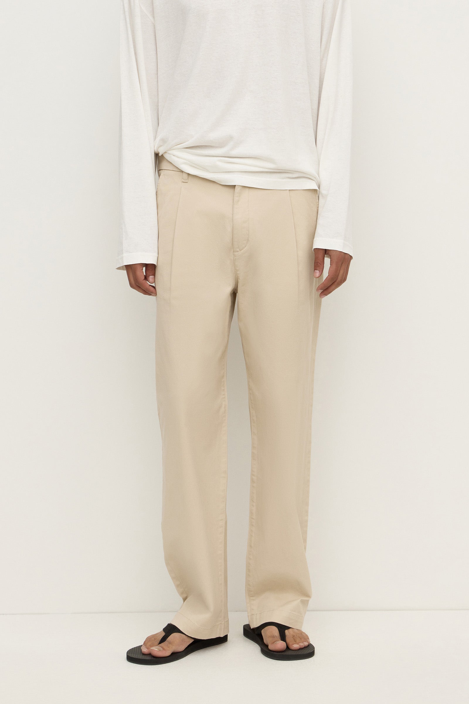 Pleated Cotton Chino