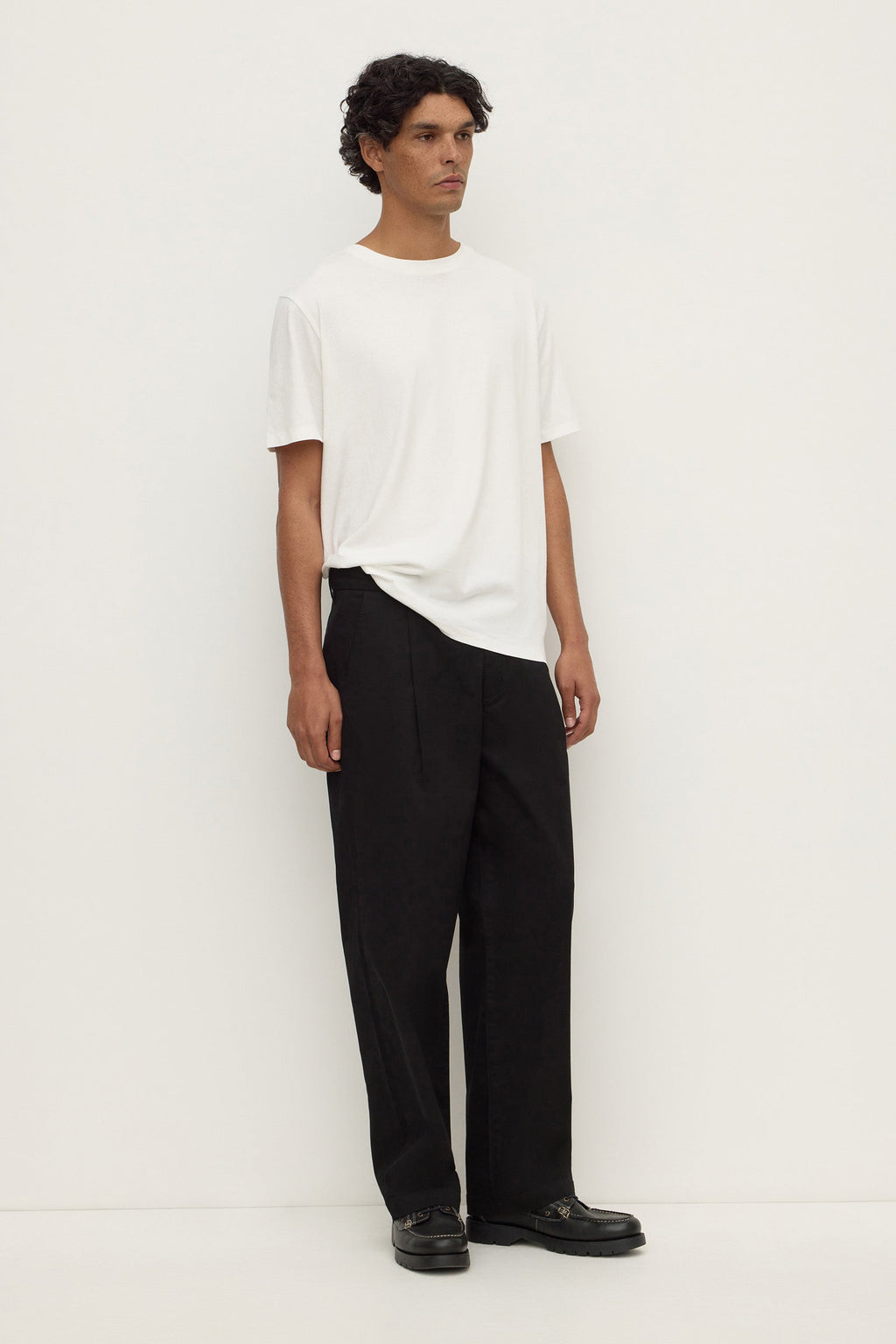 Pleated Cotton Chino