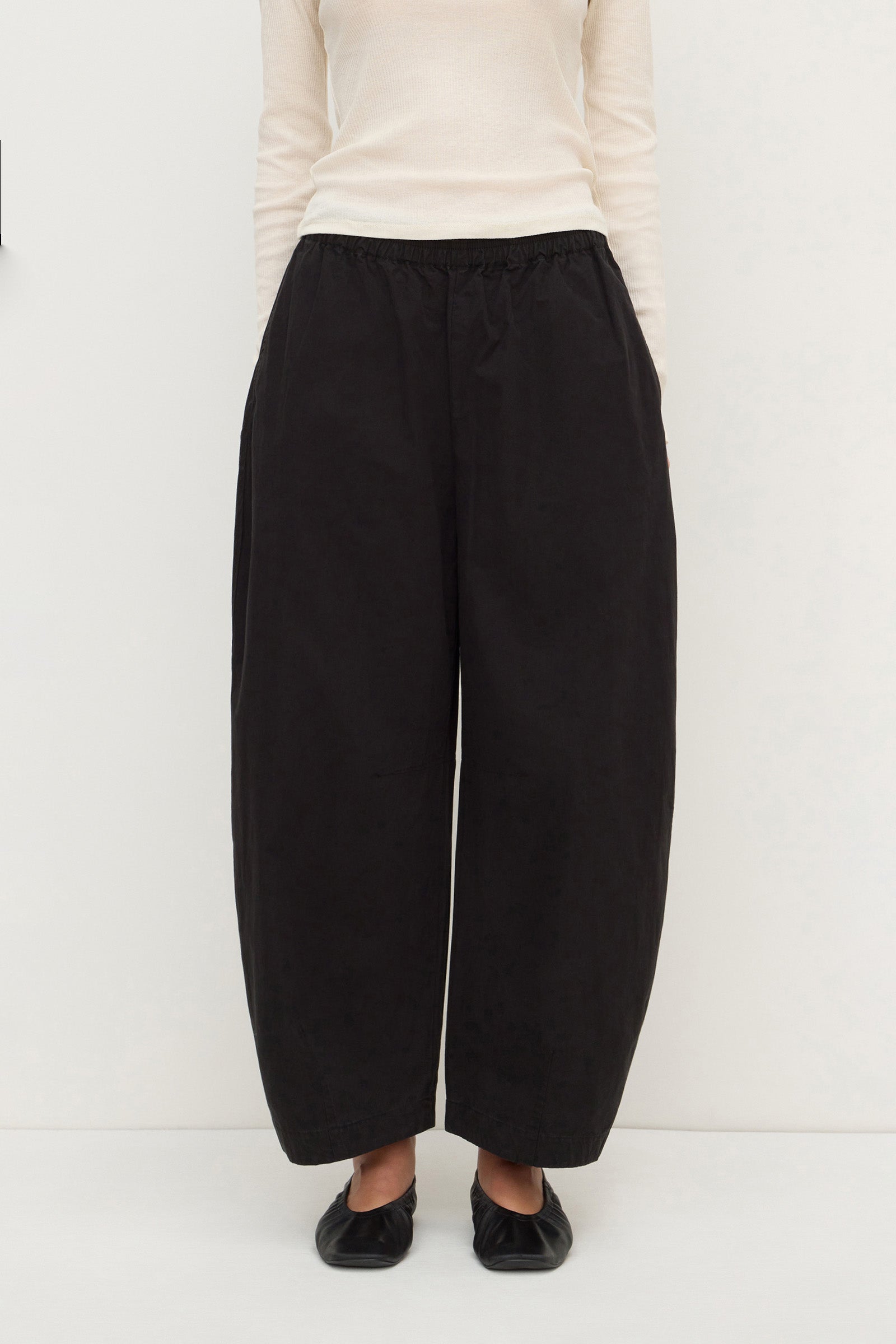 Cotton Voluminous Barrel Leg Pant