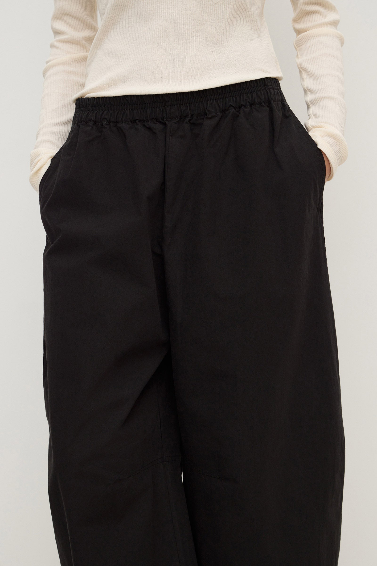 Cotton Voluminous Barrel Leg Pant
