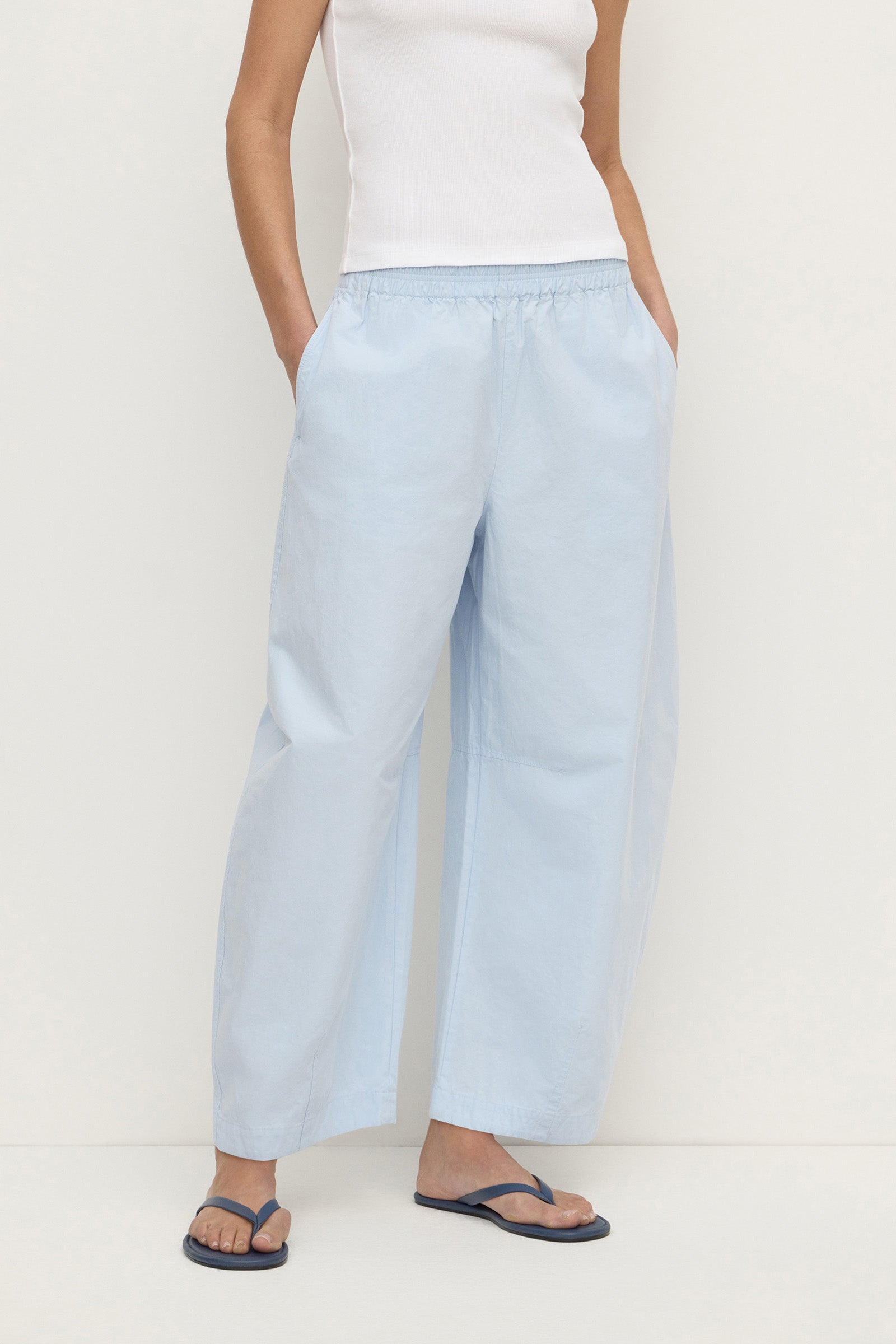 Cotton Voluminous Barrel Leg Pant