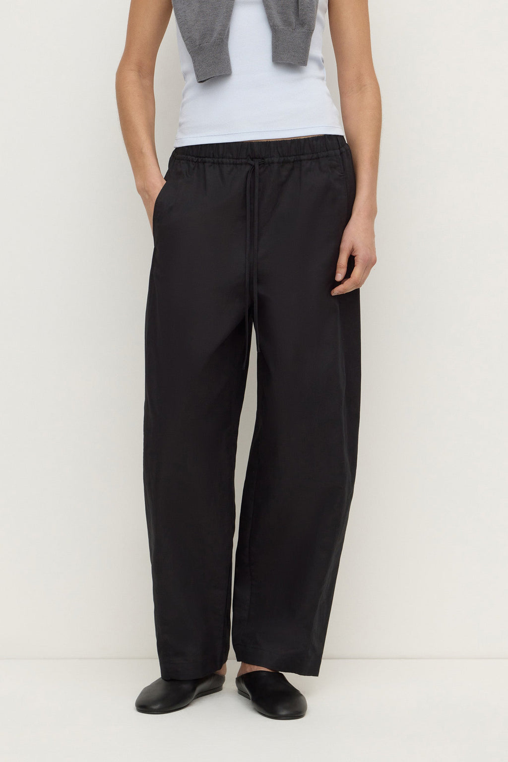 Cotton Linen Barrel Leg Pant
