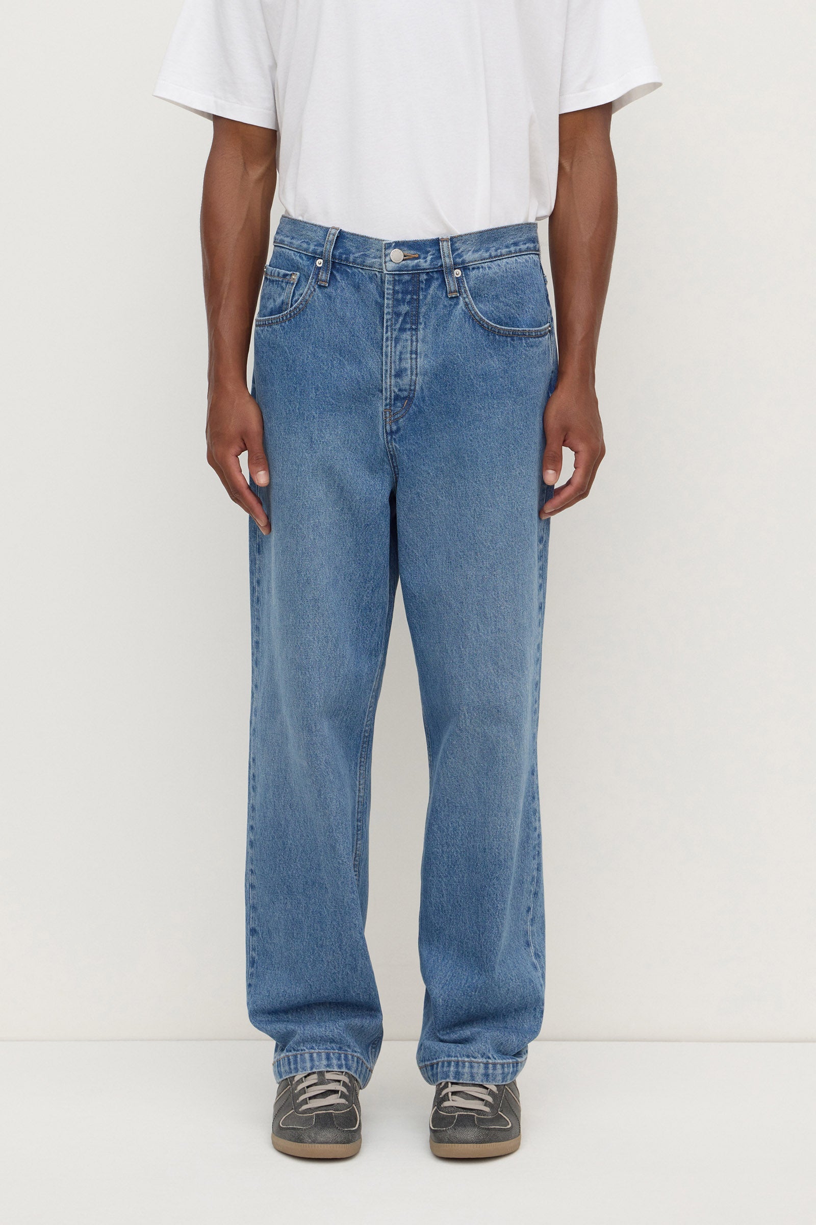 Relaxed Fit Jean